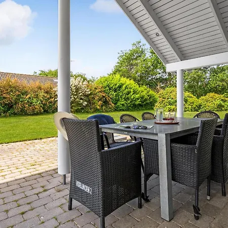 Vibelunden Rodby V 度假居