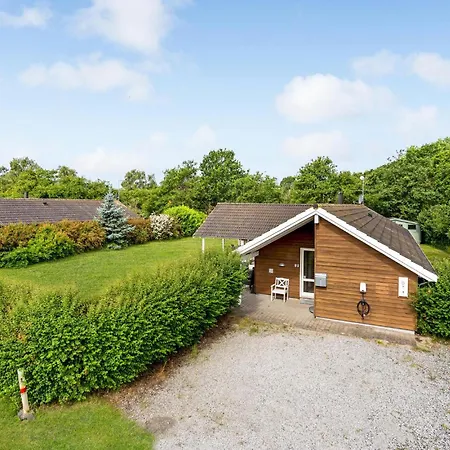 Vibelunden Rodby V 度假居 *